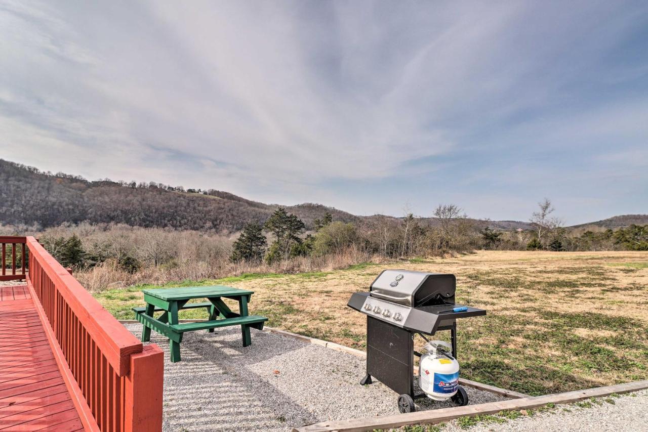 Cheery Pet-Friendly Studio With Shared Fire Pit Mountain View Eksteriør bilde